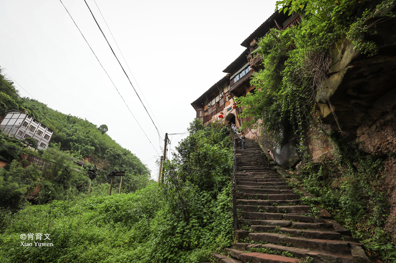 赤水的丙安古镇，是贵州四大古镇中文化内涵最沉重的一个，留下了许多红色文化遗迹