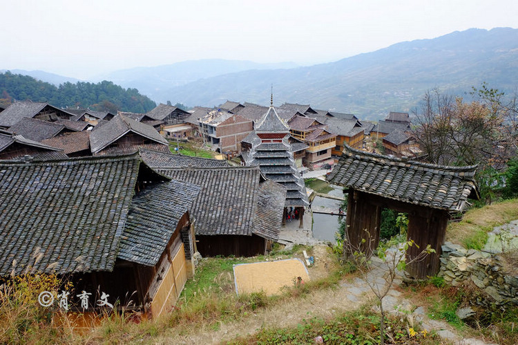 黔东南堂安侗寨，有最原始的吊脚楼，还有世界上唯一的侗族生态博物馆